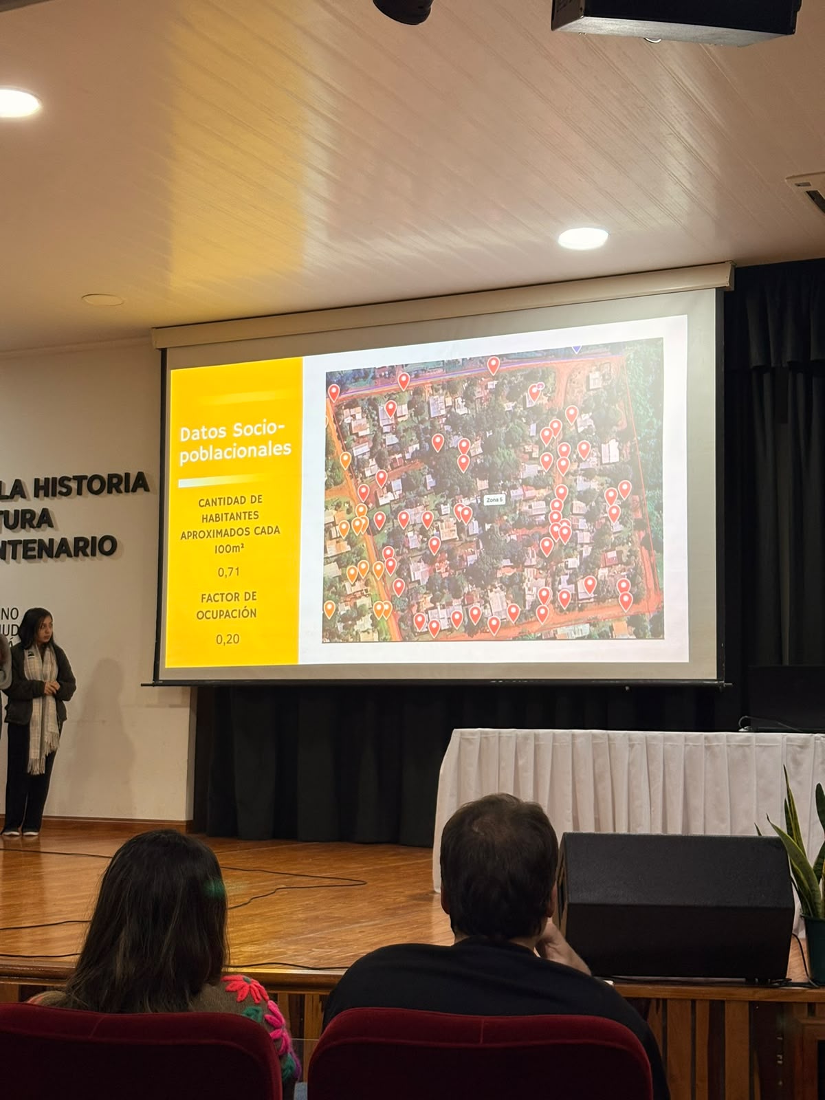 Estudiantes utilizando RECNO en el territorio